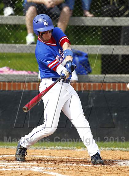Thumbnail 3 in Hixson vs. Red Bank (TSSAA District 6 AA Playoff) photogallery.