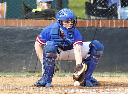 Thumbnail 2 in Hixson vs. Red Bank (TSSAA District 6 AA Playoff) photogallery.