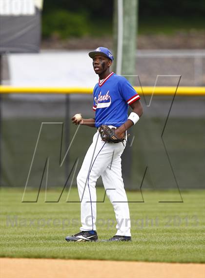 Thumbnail 2 in Hixson vs. Red Bank (TSSAA District 6 AA Playoff) photogallery.