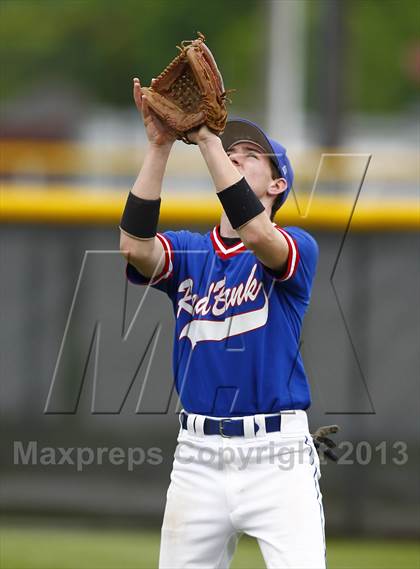 Thumbnail 1 in Hixson vs. Red Bank (TSSAA District 6 AA Playoff) photogallery.