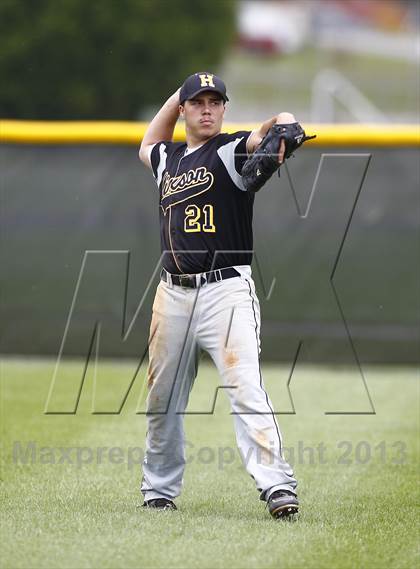 Thumbnail 1 in Hixson vs. Red Bank (TSSAA District 6 AA Playoff) photogallery.