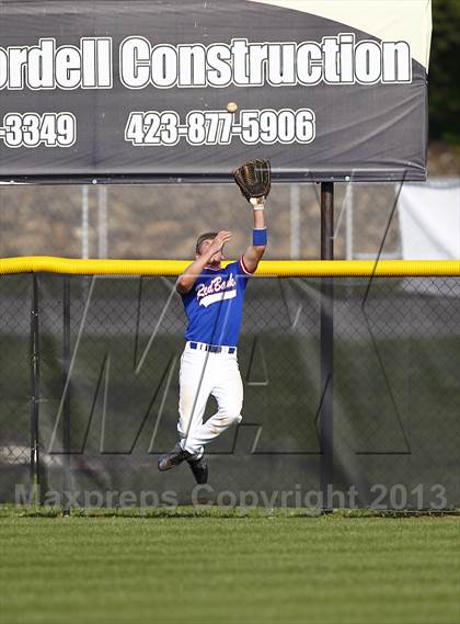 Thumbnail 2 in Hixson vs. Red Bank (TSSAA District 6 AA Playoff) photogallery.