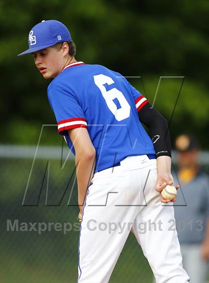 Thumbnail 1 in Hixson vs. Red Bank (TSSAA District 6 AA Playoff) photogallery.