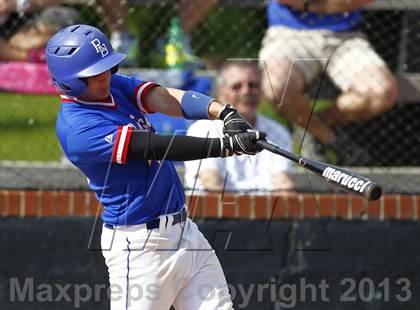 Thumbnail 1 in Hixson vs. Red Bank (TSSAA District 6 AA Playoff) photogallery.