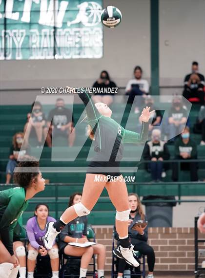 Thumbnail 3 in Ellison @ Rudder photogallery.