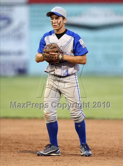 Thumbnail 1 in Lyons vs. Cuba-Rushford (Section 5 Class C Final) photogallery.