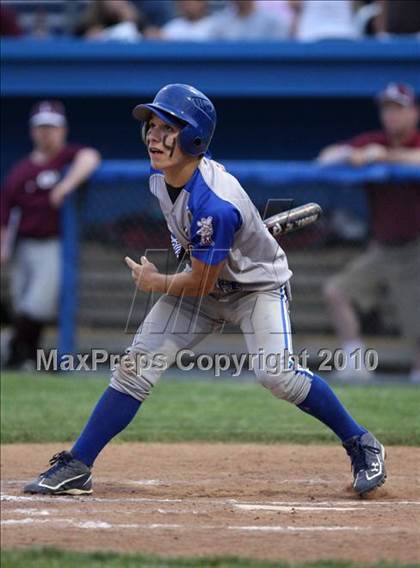 Thumbnail 2 in Lyons vs. Cuba-Rushford (Section 5 Class C Final) photogallery.