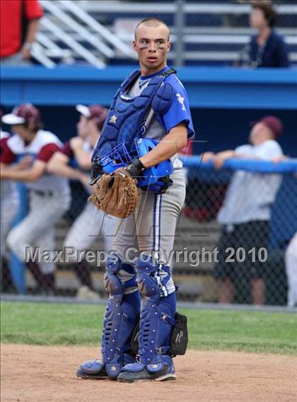 Thumbnail 3 in Lyons vs. Cuba-Rushford (Section 5 Class C Final) photogallery.