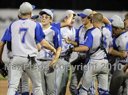 Thumbnail 2 in Lyons vs. Cuba-Rushford (Section 5 Class C Final) photogallery.