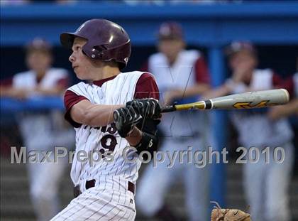 Thumbnail 1 in Lyons vs. Cuba-Rushford (Section 5 Class C Final) photogallery.
