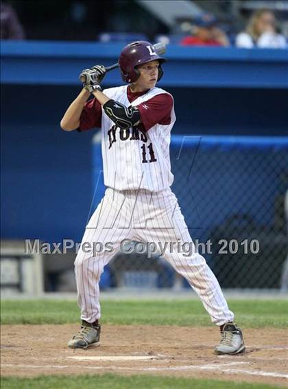 Thumbnail 1 in Lyons vs. Cuba-Rushford (Section 5 Class C Final) photogallery.