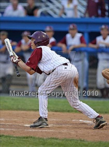 Thumbnail 1 in Lyons vs. Cuba-Rushford (Section 5 Class C Final) photogallery.