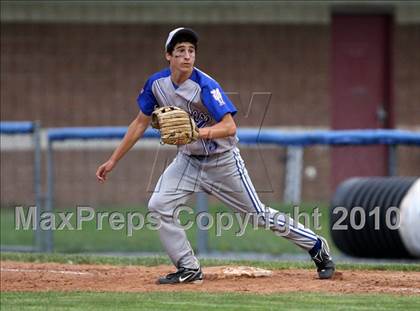 Thumbnail 1 in Lyons vs. Cuba-Rushford (Section 5 Class C Final) photogallery.