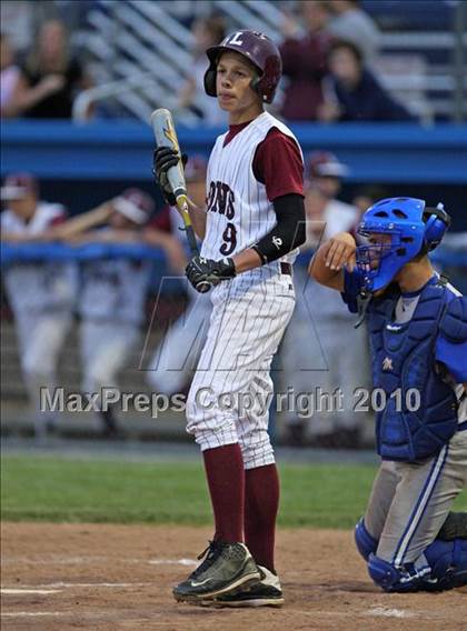 Thumbnail 2 in Lyons vs. Cuba-Rushford (Section 5 Class C Final) photogallery.