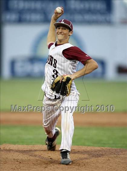 Thumbnail 1 in Lyons vs. Cuba-Rushford (Section 5 Class C Final) photogallery.