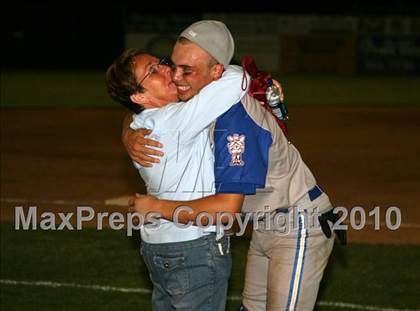 Thumbnail 2 in Lyons vs. Cuba-Rushford (Section 5 Class C Final) photogallery.