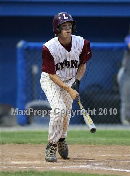 Thumbnail 1 in Lyons vs. Cuba-Rushford (Section 5 Class C Final) photogallery.