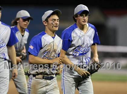 Thumbnail 1 in Lyons vs. Cuba-Rushford (Section 5 Class C Final) photogallery.