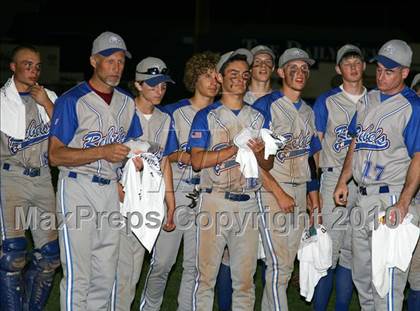 Thumbnail 3 in Lyons vs. Cuba-Rushford (Section 5 Class C Final) photogallery.