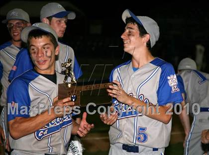 Thumbnail 2 in Lyons vs. Cuba-Rushford (Section 5 Class C Final) photogallery.