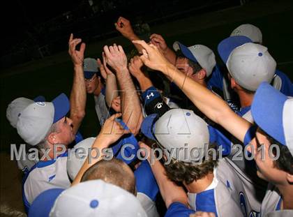 Thumbnail 1 in Lyons vs. Cuba-Rushford (Section 5 Class C Final) photogallery.