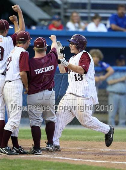Thumbnail 2 in Lyons vs. Cuba-Rushford (Section 5 Class C Final) photogallery.