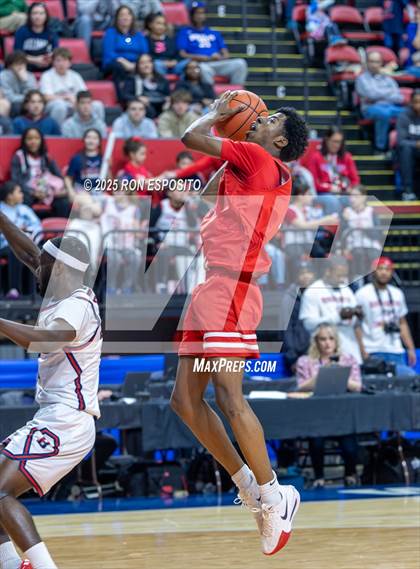 Thumbnail 2 in Tappan Zee vs Binghamton (NYSPHSAA Class AA Semifinal) photogallery.