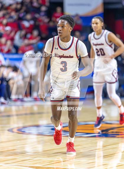 Thumbnail 3 in Tappan Zee vs Binghamton (NYSPHSAA Class AA Semifinal) photogallery.