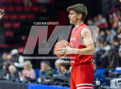 Thumbnail 1 in Tappan Zee vs Binghamton (NYSPHSAA Class AA Semifinal) photogallery.