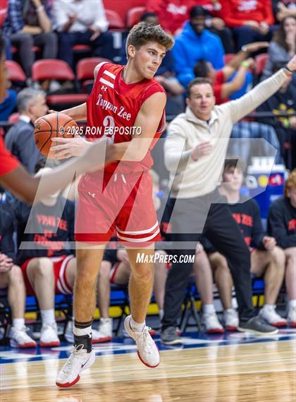 Thumbnail 1 in Tappan Zee vs Binghamton (NYSPHSAA Class AA Semifinal) photogallery.