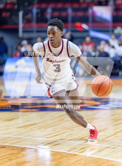 Thumbnail 3 in Tappan Zee vs Binghamton (NYSPHSAA Class AA Semifinal) photogallery.