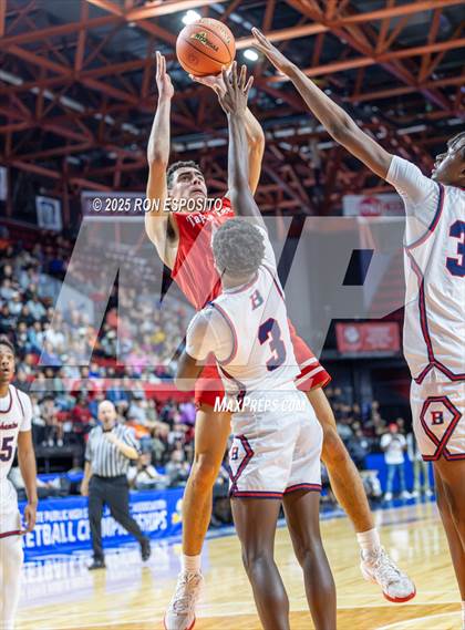 Thumbnail 2 in Tappan Zee vs Binghamton (NYSPHSAA Class AA Semifinal) photogallery.