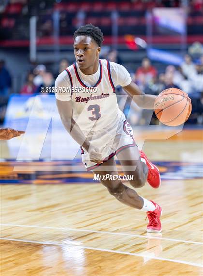Thumbnail 3 in Tappan Zee vs Binghamton (NYSPHSAA Class AA Semifinal) photogallery.