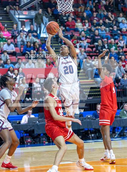 Thumbnail 2 in Tappan Zee vs Binghamton (NYSPHSAA Class AA Semifinal) photogallery.