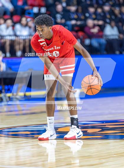 Thumbnail 3 in Tappan Zee vs Binghamton (NYSPHSAA Class AA Semifinal) photogallery.
