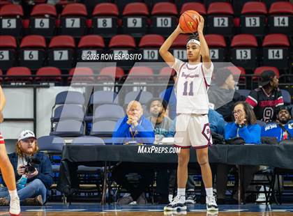 Thumbnail 2 in Tappan Zee vs Binghamton (NYSPHSAA Class AA Semifinal) photogallery.