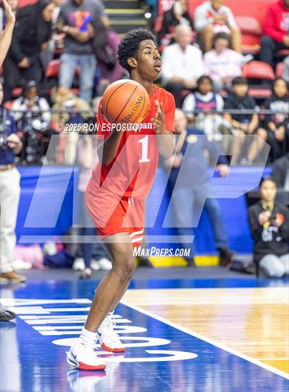 Thumbnail 1 in Tappan Zee vs Binghamton (NYSPHSAA Class AA Semifinal) photogallery.