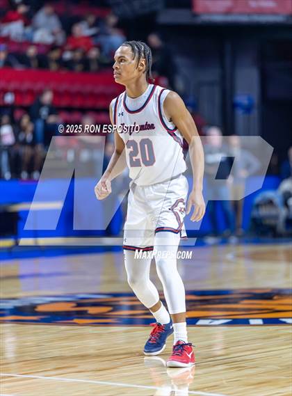 Thumbnail 1 in Tappan Zee vs Binghamton (NYSPHSAA Class AA Semifinal) photogallery.