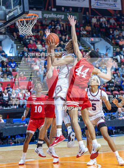 Thumbnail 1 in Tappan Zee vs Binghamton (NYSPHSAA Class AA Semifinal) photogallery.