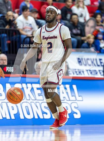 Thumbnail 3 in Tappan Zee vs Binghamton (NYSPHSAA Class AA Semifinal) photogallery.