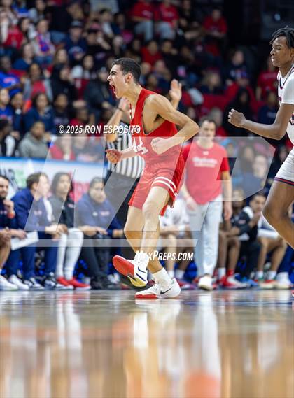 Thumbnail 1 in Tappan Zee vs Binghamton (NYSPHSAA Class AA Semifinal) photogallery.