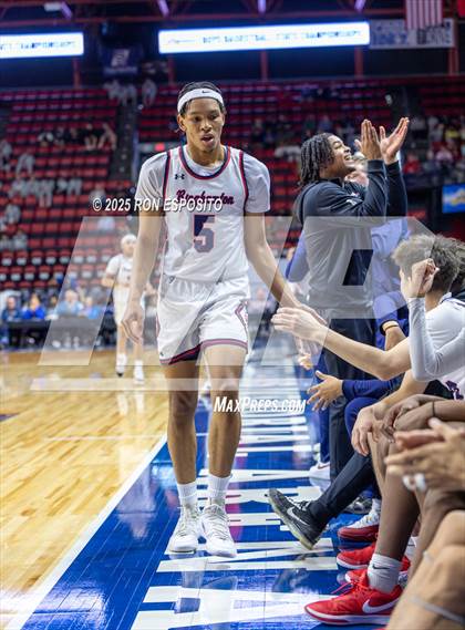 Thumbnail 2 in Tappan Zee vs Binghamton (NYSPHSAA Class AA Semifinal) photogallery.