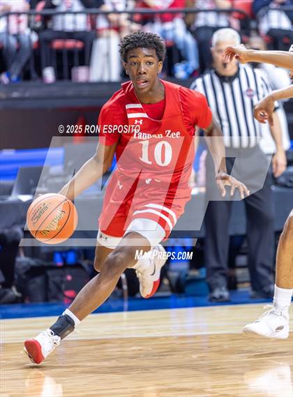 Thumbnail 2 in Tappan Zee vs Binghamton (NYSPHSAA Class AA Semifinal) photogallery.