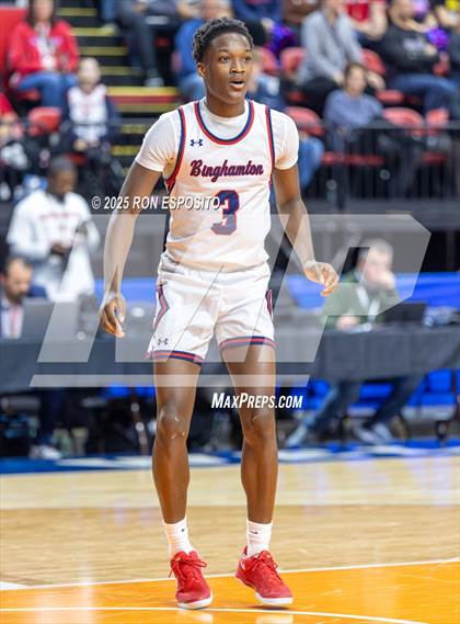 Thumbnail 2 in Tappan Zee vs Binghamton (NYSPHSAA Class AA Semifinal) photogallery.