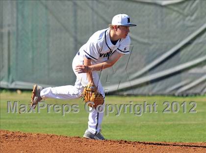 Thumbnail 2 in Cedar Hill @ Nimitz photogallery.