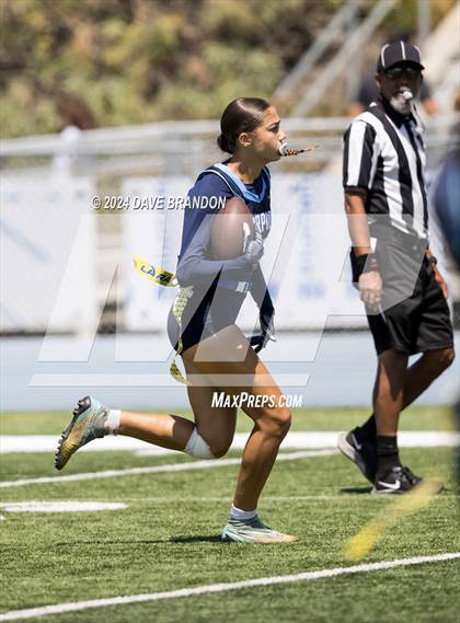 Thumbnail 2 in Lompoc vs. Camarillo photogallery.