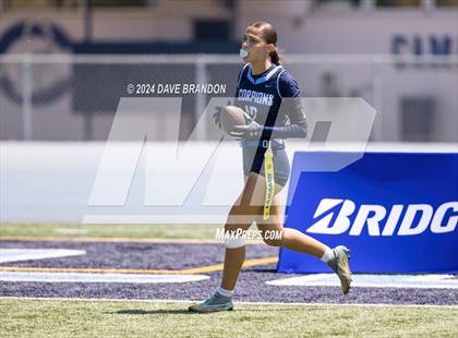 Thumbnail 2 in Lompoc vs. Camarillo photogallery.