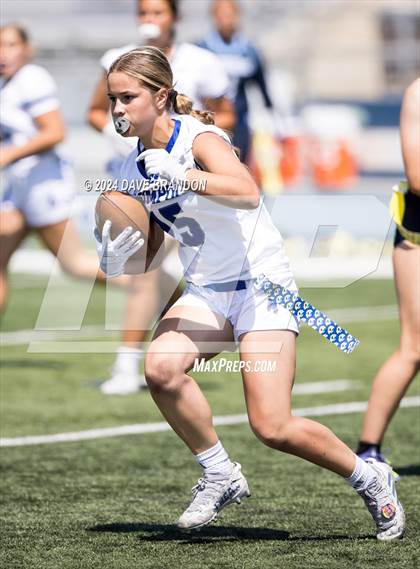 Thumbnail 2 in Lompoc vs. Camarillo photogallery.