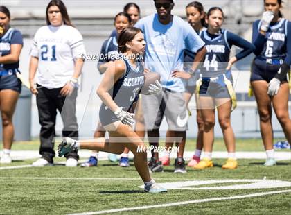 Thumbnail 3 in Lompoc vs. Camarillo photogallery.