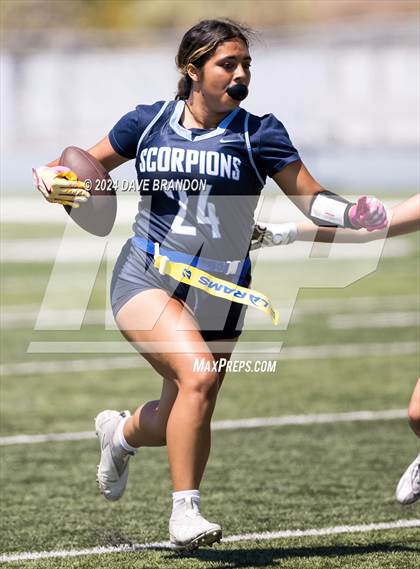 Thumbnail 3 in Lompoc vs. Camarillo photogallery.